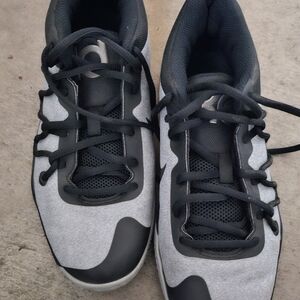 6.5Y Kevin Durant Shoes *PLEASE READ*